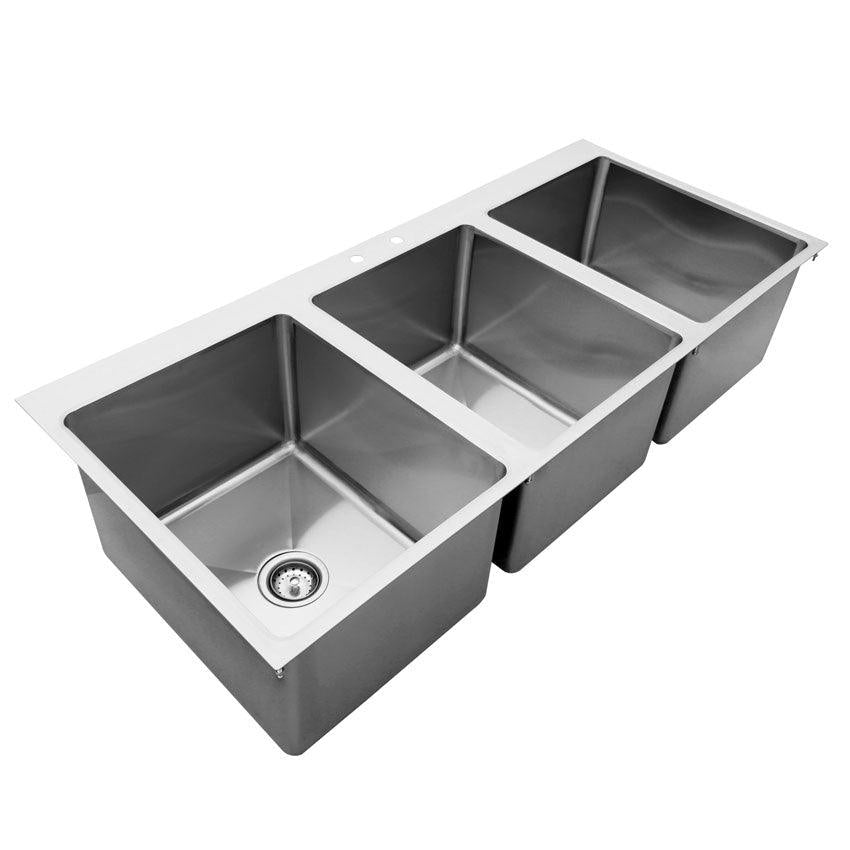 Three slot flat top recessed water tank